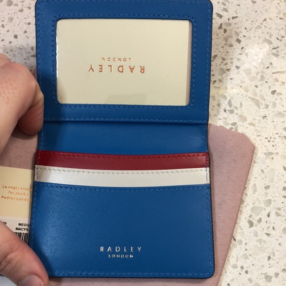 NWT Radley London Macy’s Thanksgiving Day Parade cardholder wallet. - Picture 4 of 9